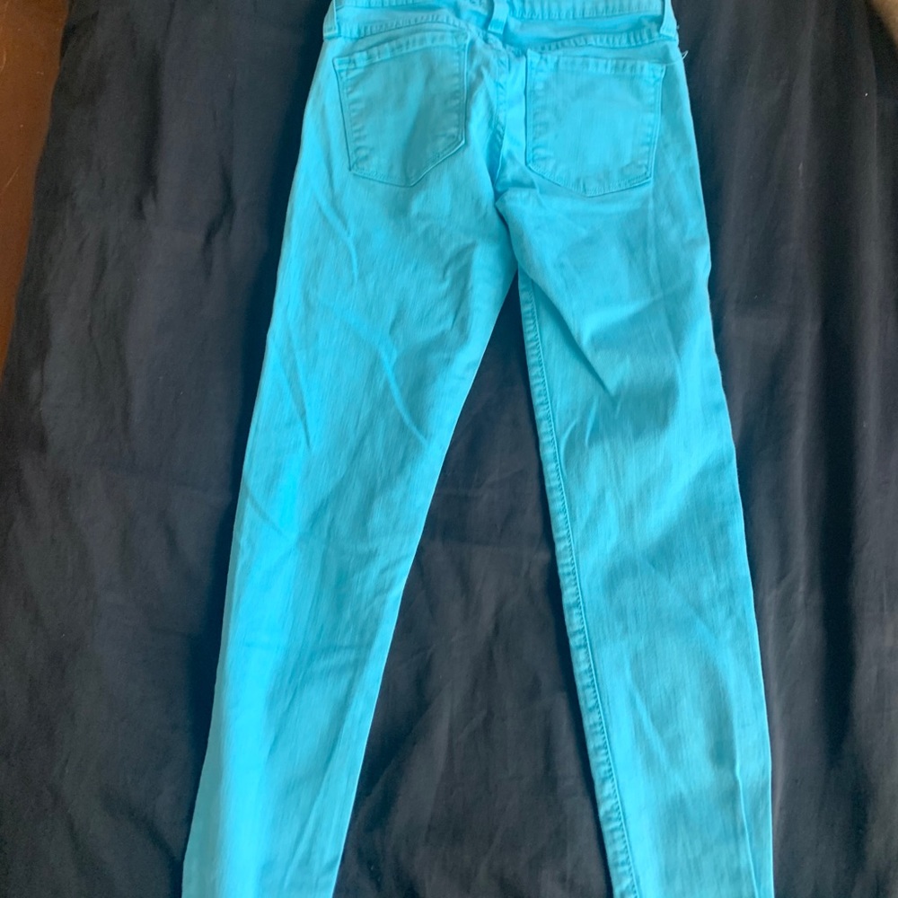 Blue skinny jeans